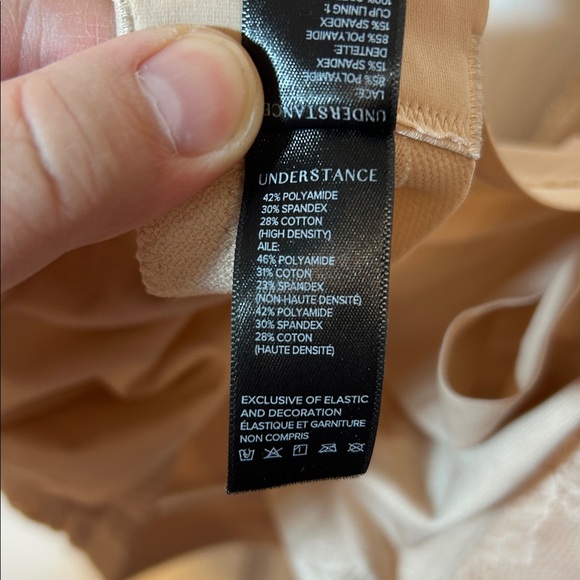 Understance Hugger Wireless Full Coverage Soft Cup Bra champagne 42DDD - Picture 7 of 7